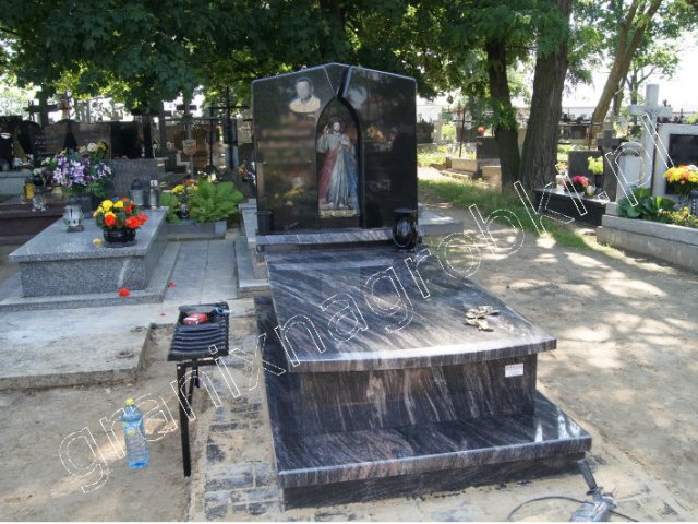 nagrobki-103